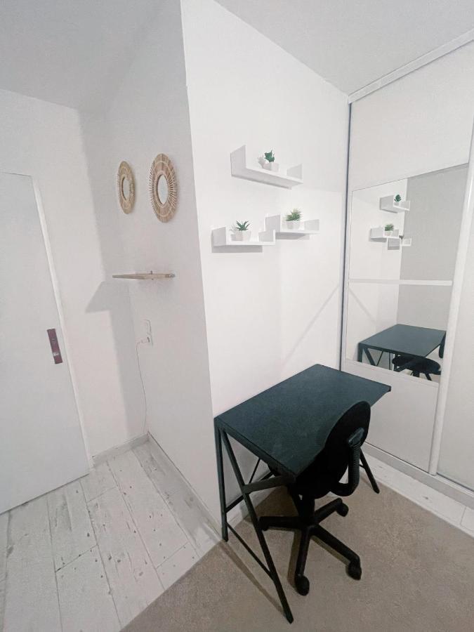 Superbe Appartement Avec Boxe Proche De Paris Pierrefitte-sur-Seine Esterno foto