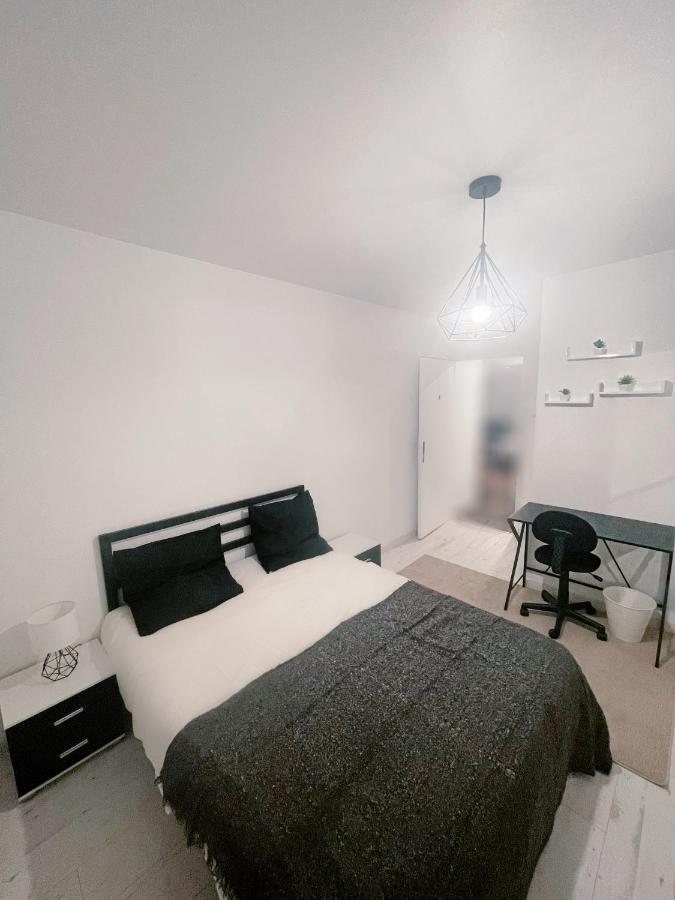 Superbe Appartement Avec Boxe Proche De Paris Pierrefitte-sur-Seine Esterno foto